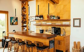 Lodge At 58 North